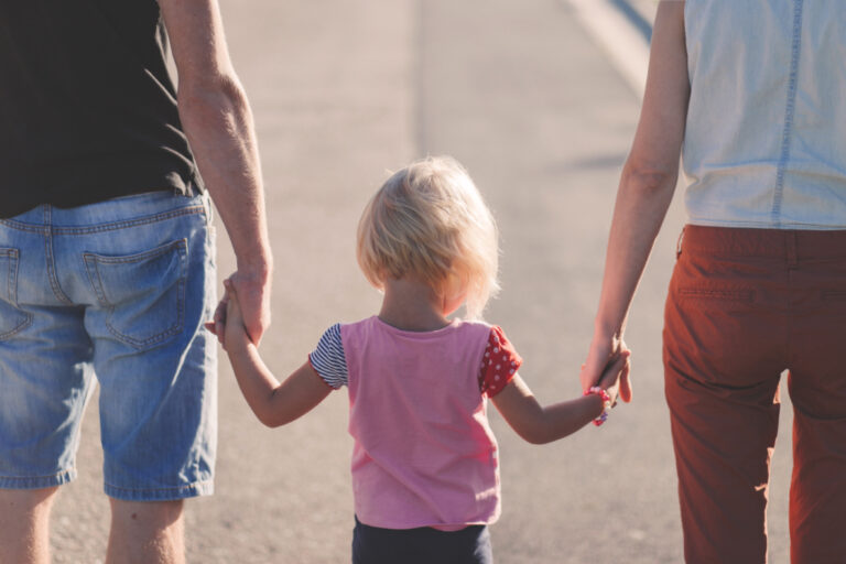 child and parents
